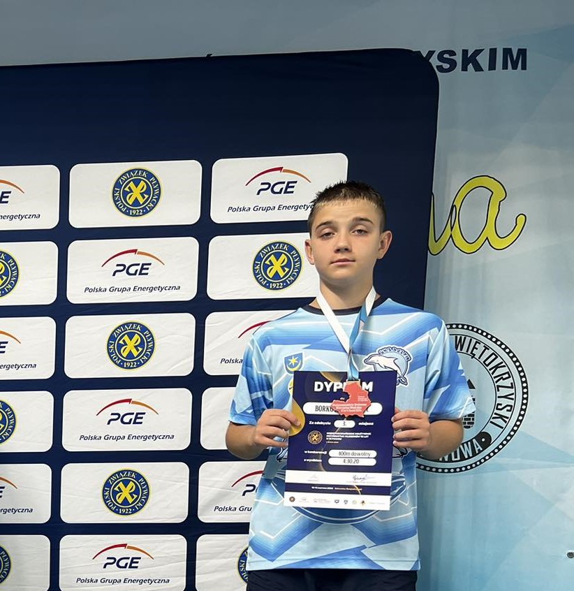 Brąz dla Alberta Borkowskiego w Międzywojewódzkich Drużynowych Mistrzostwach Młodzików 13-letnich w pływaniu