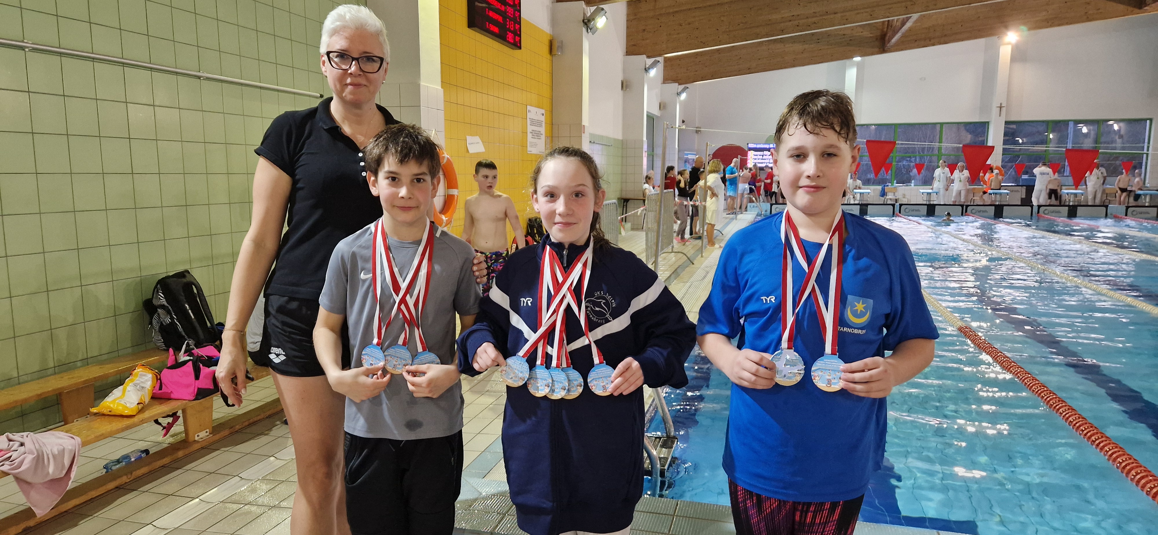 Mistrzostwa Okręgu Podkarpackiego Dzieci 10-11 lat, 5 startów i 5 medali Blanki Krasowskiej