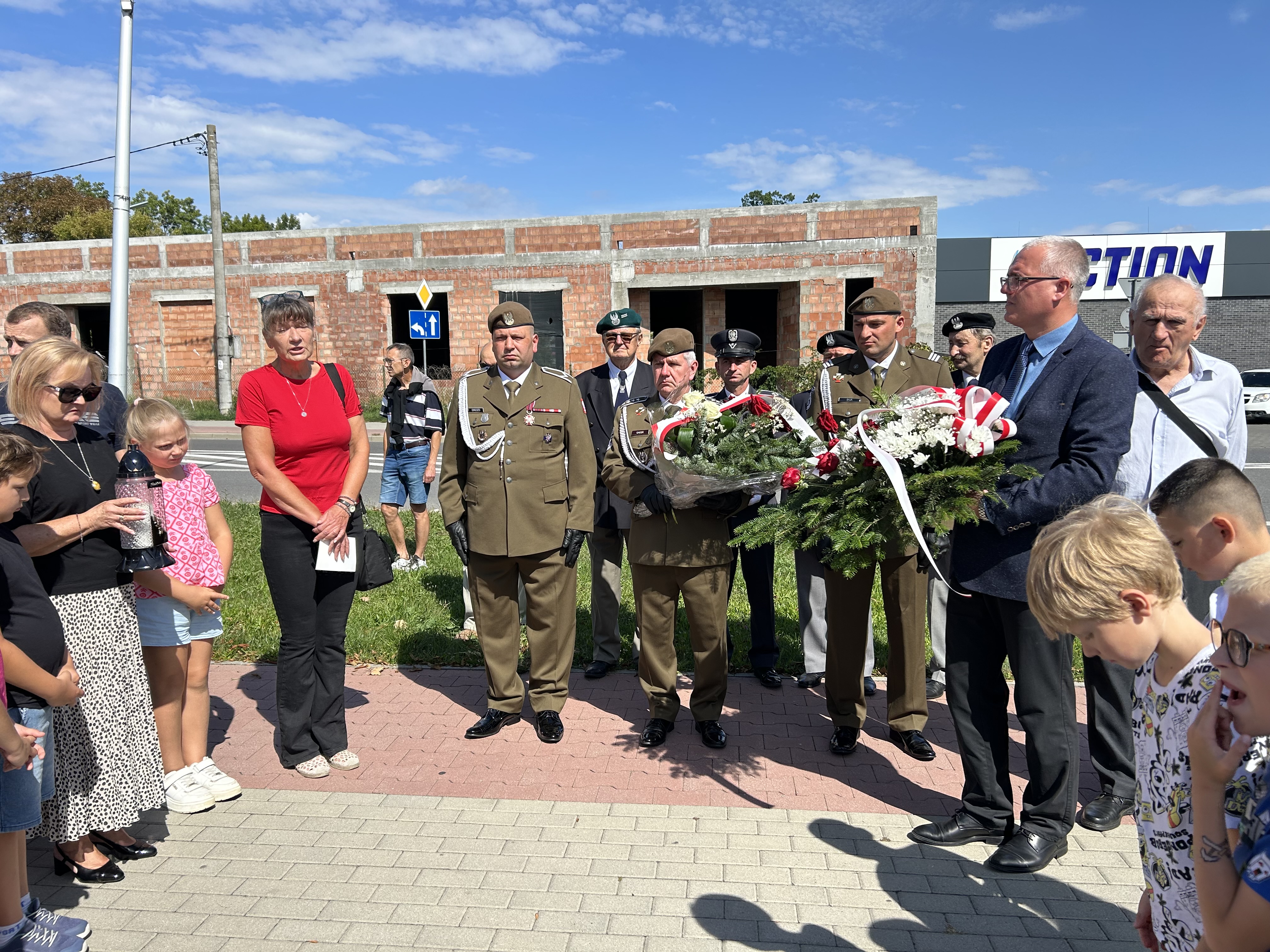 Tarnobrzeg pamięta o ofiarach bombardowania miasta